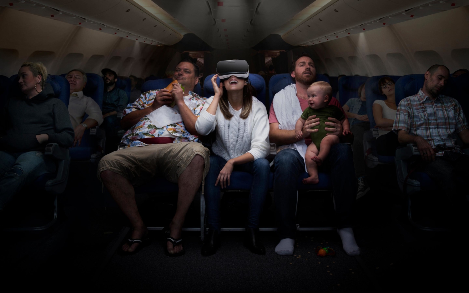 03_Oculus_MiddleSeat_FINAL_tiny