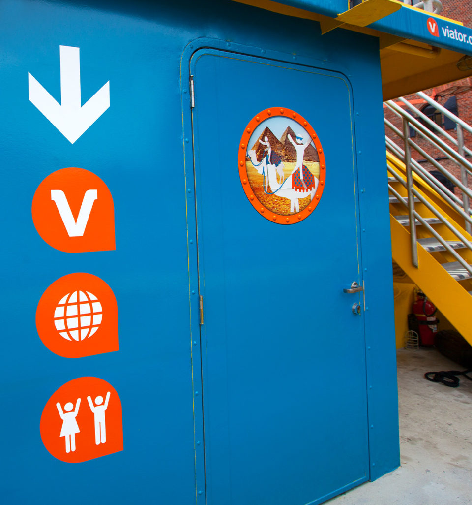 11a_Viator_Experiential_Boat_3